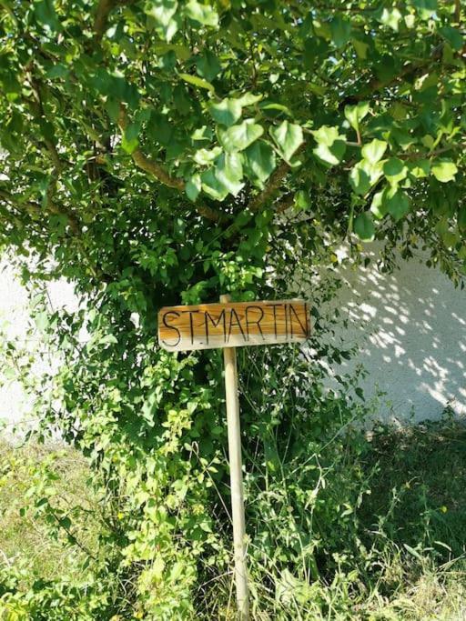 דירות לוזרט Charmant Studio Avec Jardin A La Campagne Sur Le Chemin De Saint Jacques De Compostelle מראה חיצוני תמונה