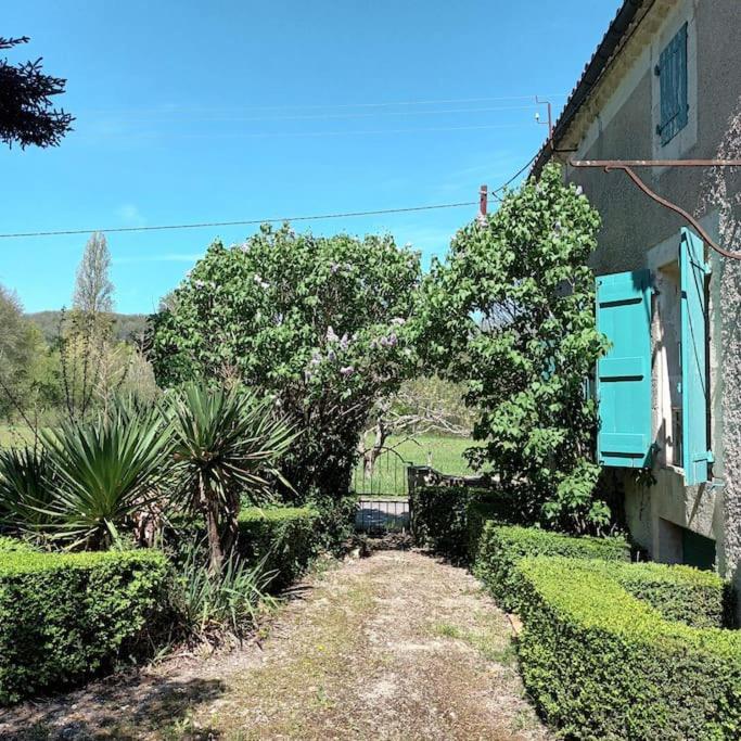 דירות לוזרט Charmant Studio Avec Jardin A La Campagne Sur Le Chemin De Saint Jacques De Compostelle מראה חיצוני תמונה